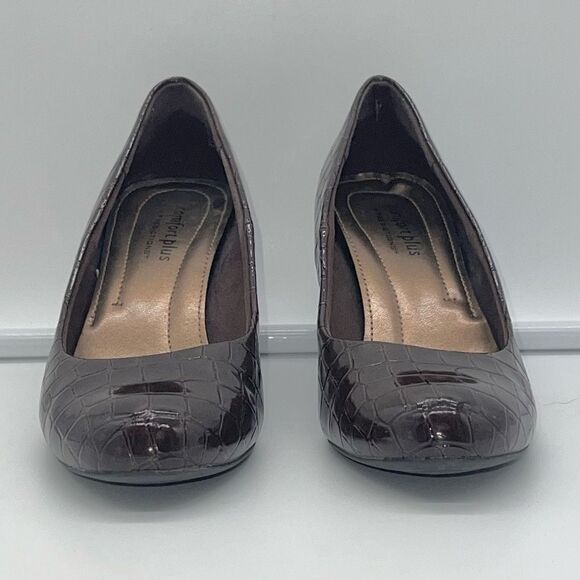 Comfort Plus Croco Embossed Pumps - Picture 2 of 11